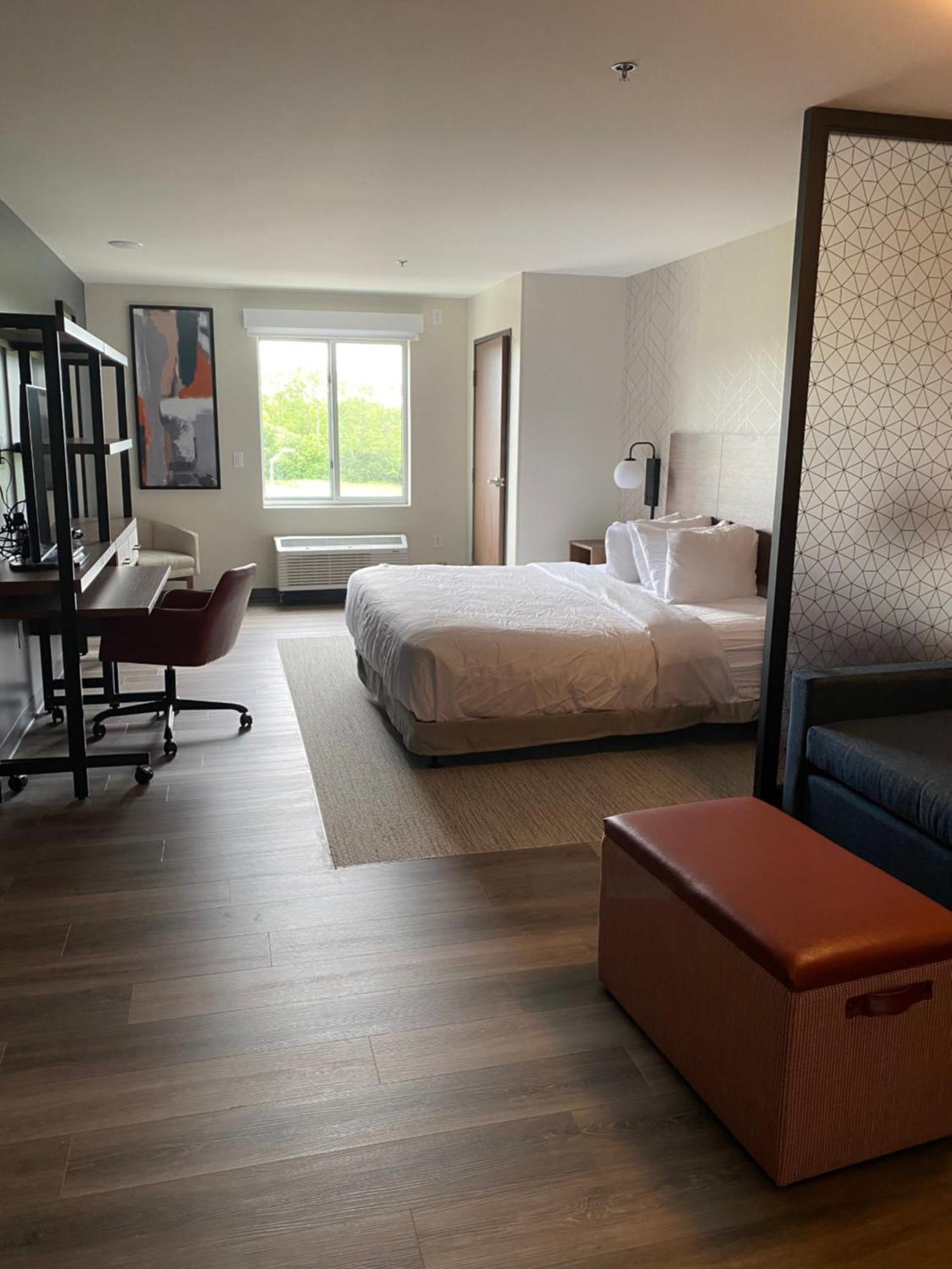 Everhome Suites Lexington - Horse Park Room photo